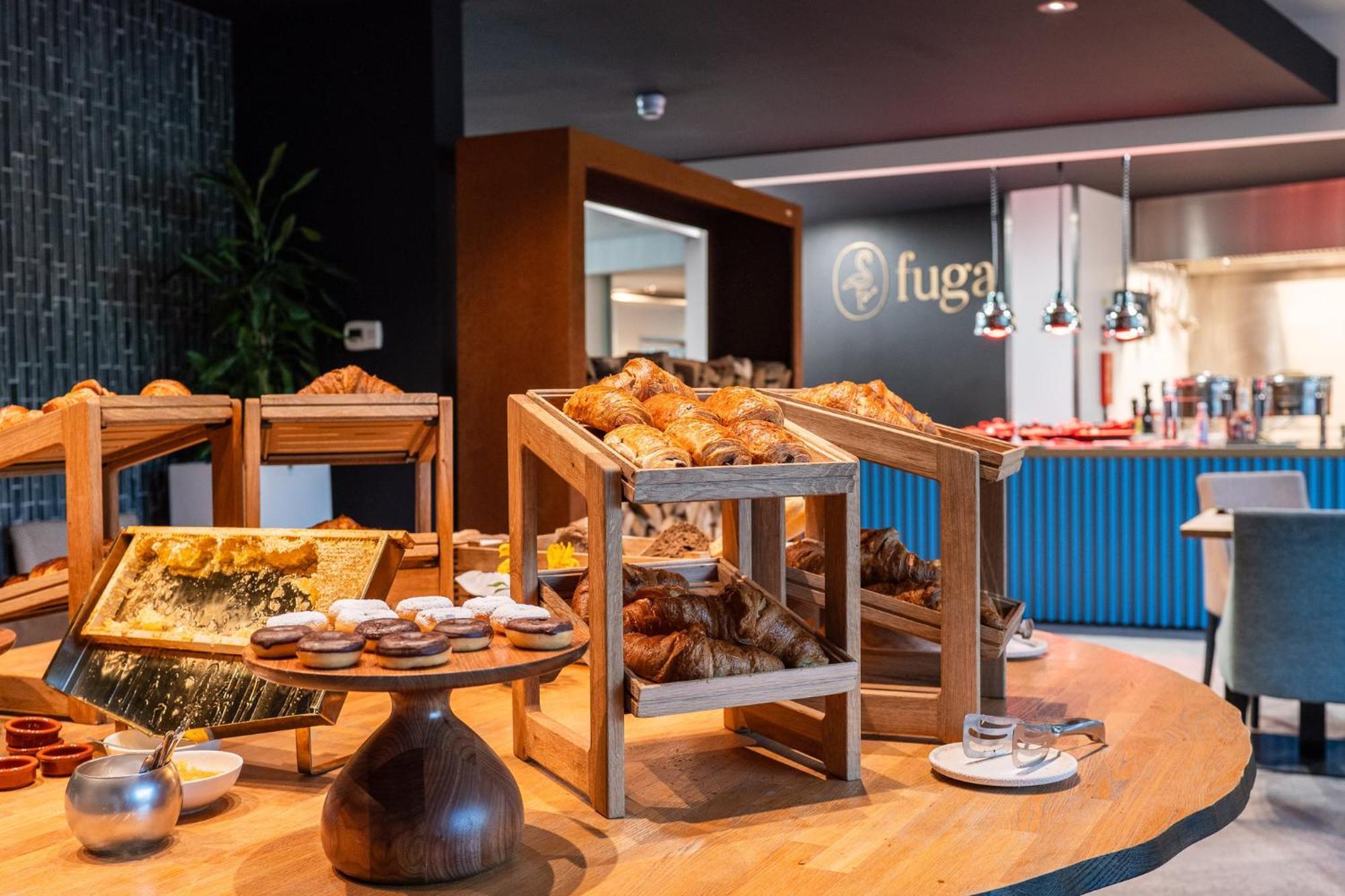 Voco Brussels City North By Ihg Vilvoorde Kültér fotó